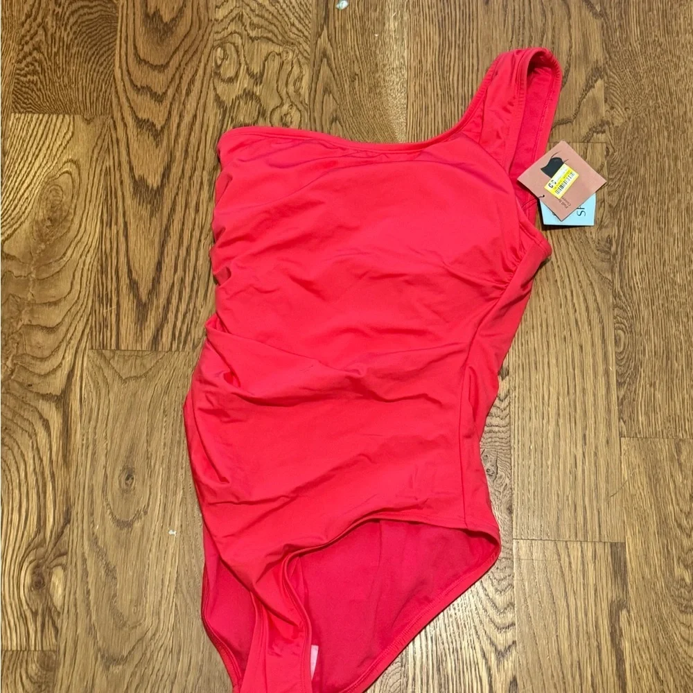 shade and shore one piece one shoulder red swimsuit